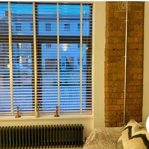 https://urban-riverside-retreat-little-kelham-sheffield.yorkshirehotels.net