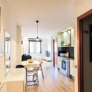 https://sweet-bcn-plaza-universidad.topbarcelonahotels.com